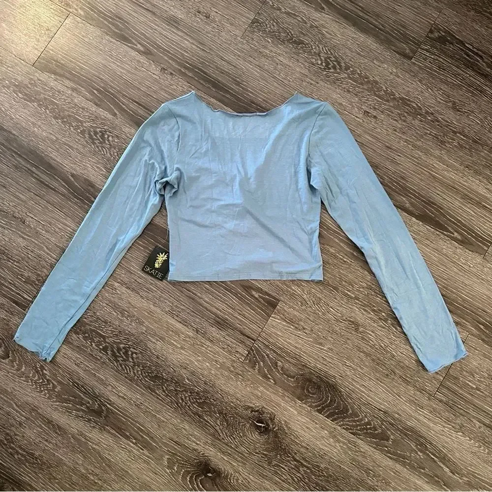 Skatie Long Sleeve Crop Top New